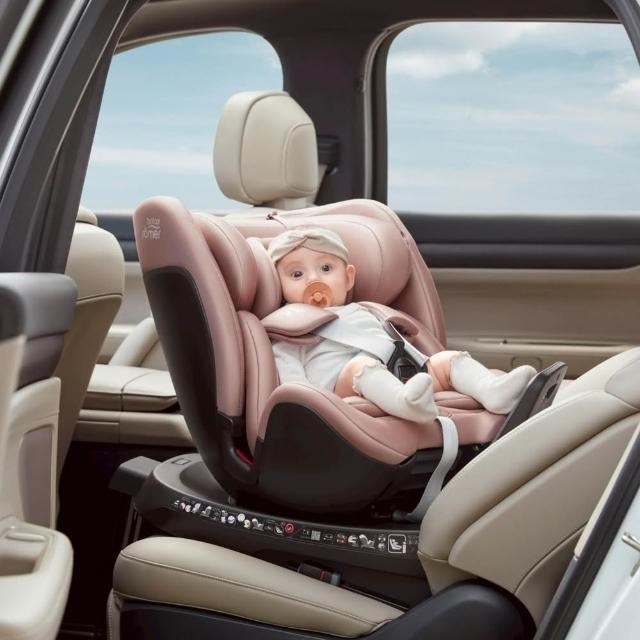 BritaxSWIVEL MAX 0-7歲ISOFIX 360度旋轉汽座 (頂篷版)